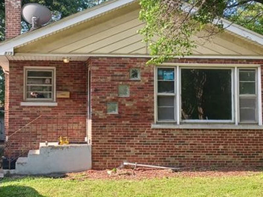 Main Photo
