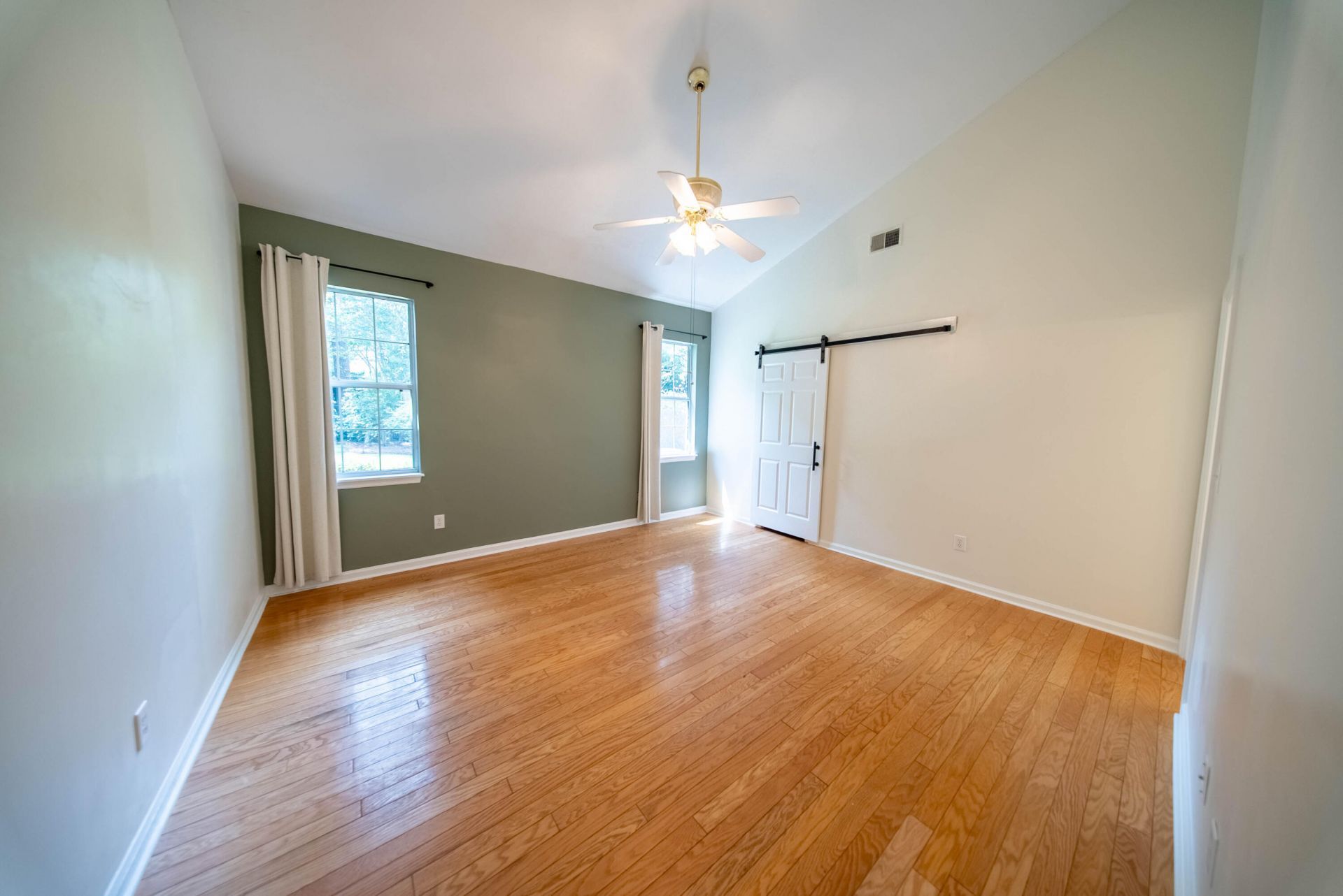 320 Old South Way Photo 20
