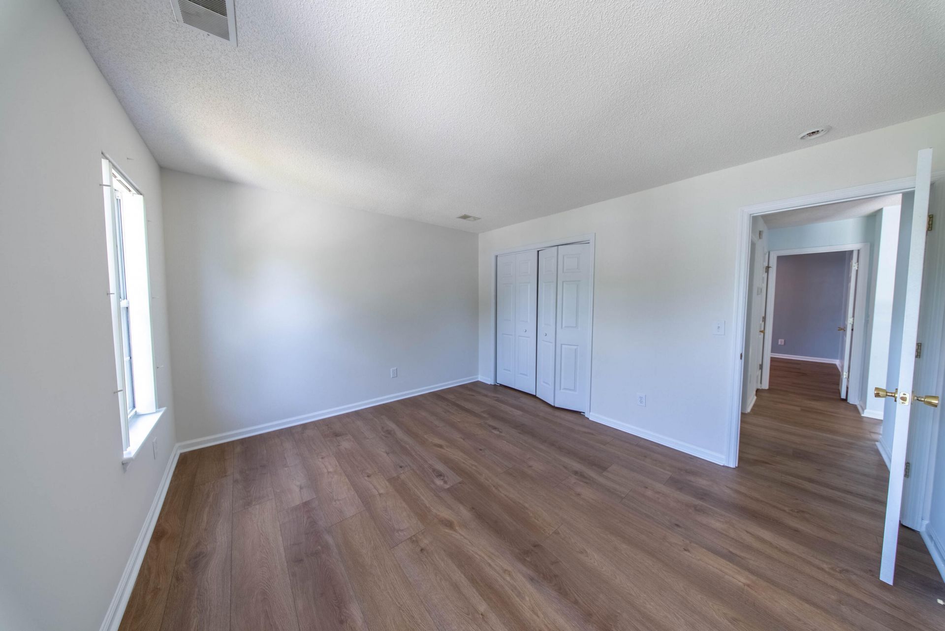 320 Old South Way Photo 35
