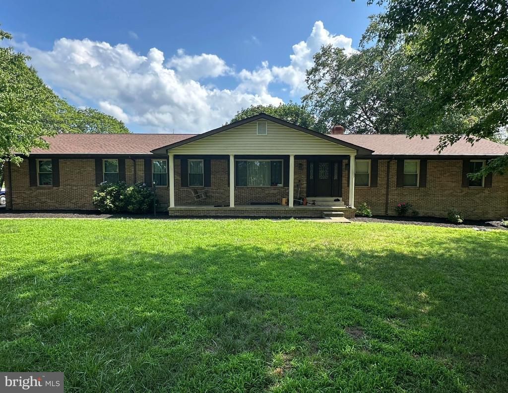 61 HONEYSUCKLE LANE, OWINGS, MD 20736