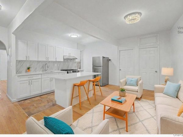 88-11 Elmhurst , Unit D2, Elmhurst, NY 11373