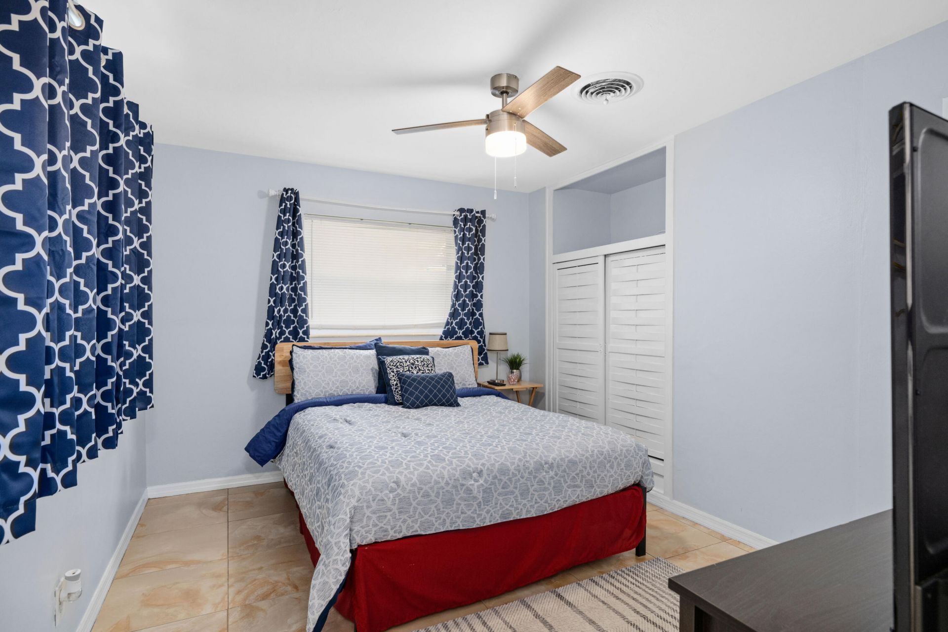 336 S Chillingworth Drive, West Palm Beach, FL 33409 Photo