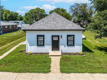 207 N CLARK Street, DOW CITY, IA 51528