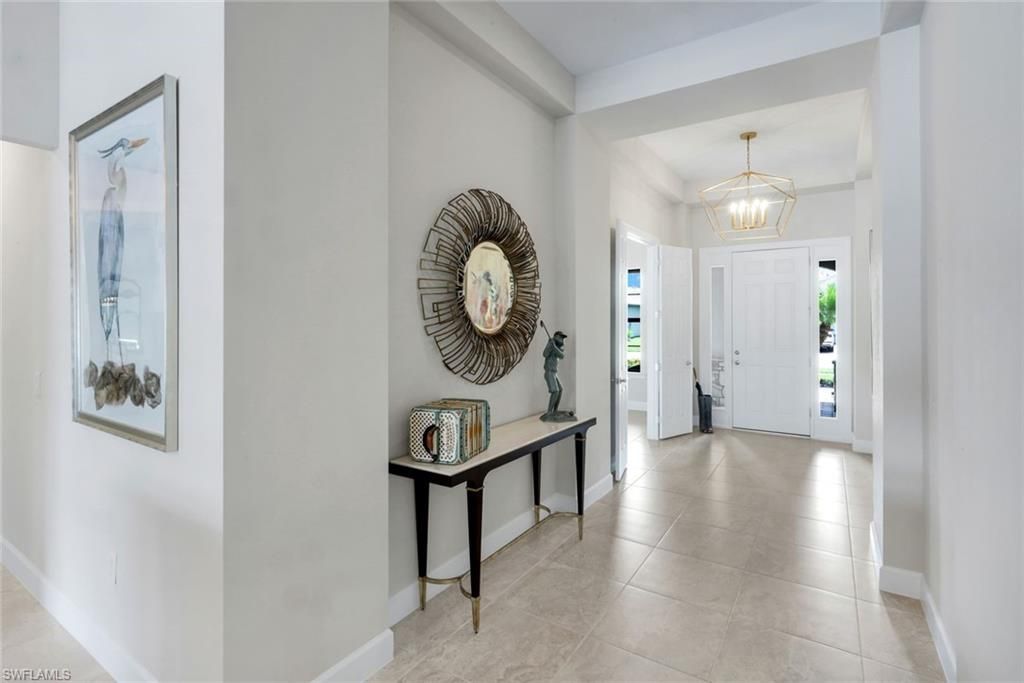 9577 Everglades Dr, Naples, FL 34120 Photo