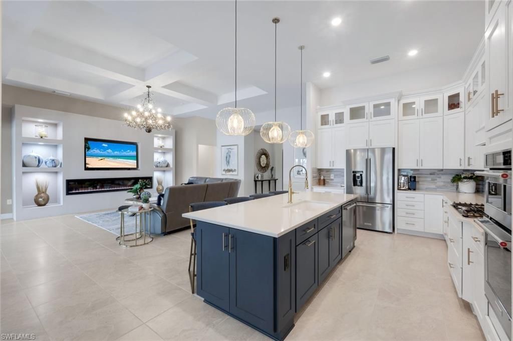 9577 Everglades Dr, Naples, FL 34120 Photo