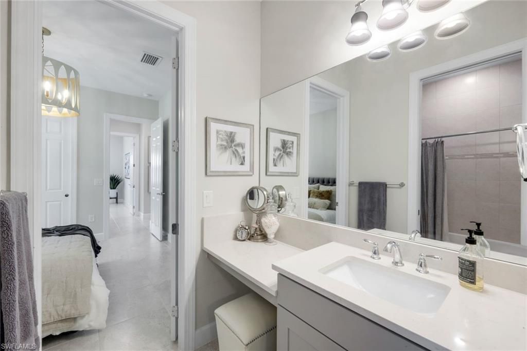 9577 Everglades Dr, Naples, FL 34120 Photo
