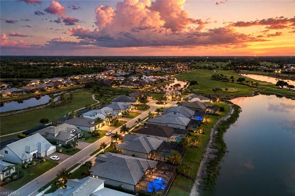 9577 Everglades Dr, Naples, FL 34120 Photo