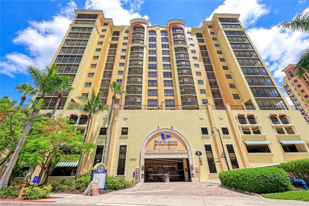 5781 Cape Harbour Dr, Unit 810, Cape Coral, FL 33914 Photo
