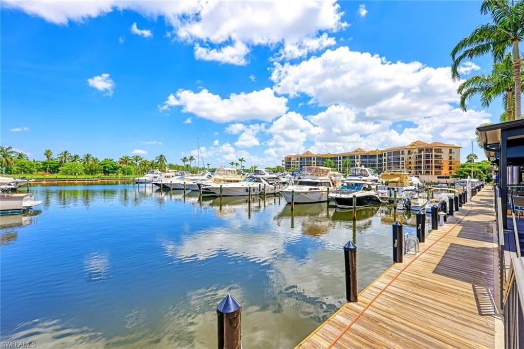 5781 Cape Harbour Dr, Unit 810, Cape Coral, FL 33914 Photo