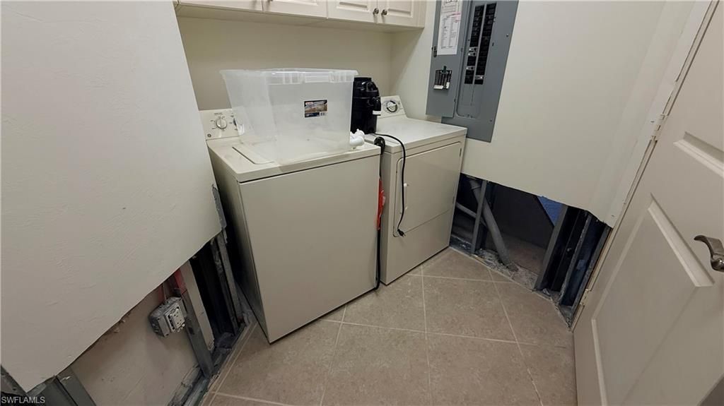 5781 Cape Harbour Dr, Unit 810, Cape Coral, FL 33914 Photo