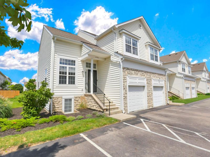 5793 Stallion Drive, Unit 6, New Albany, OH 43054 Photo 4