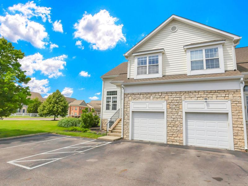 5793 Stallion Drive, Unit 6, New Albany, OH 43054 Photo 6