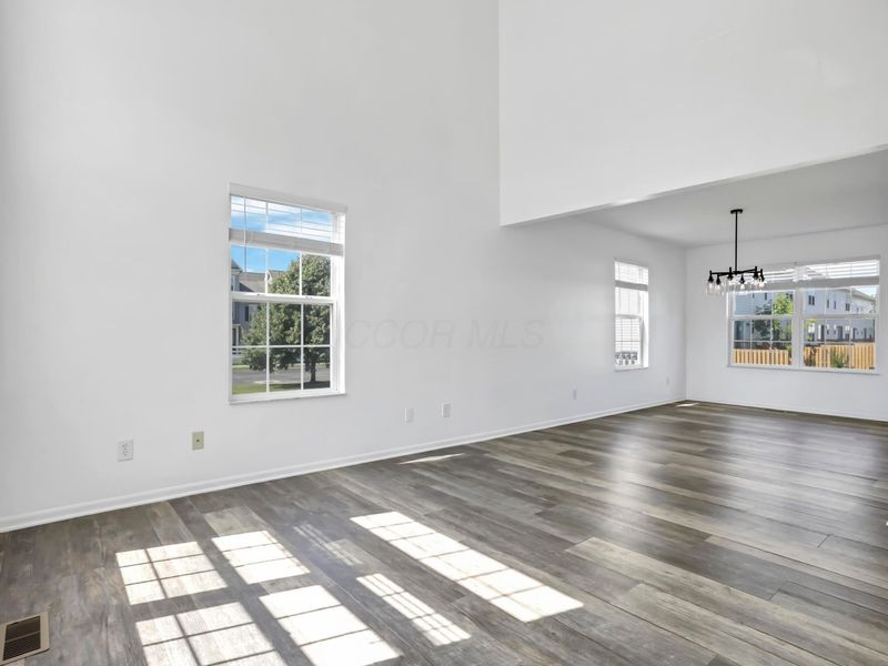 5793 Stallion Drive, Unit 6, New Albany, OH 43054 Photo 9