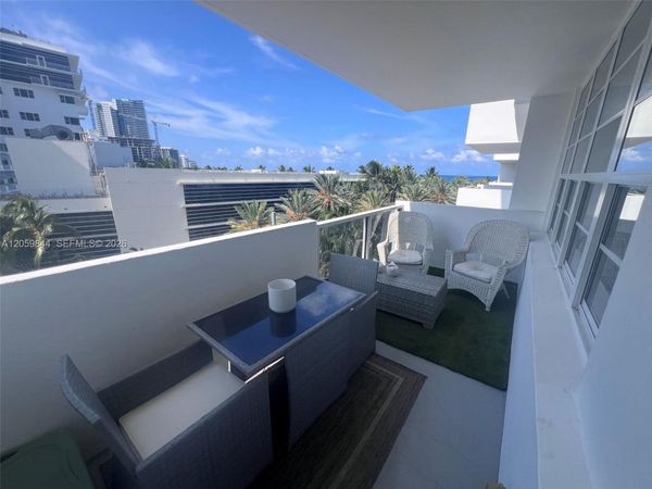 100 Lincoln Rd , Unit 537, Miami Beach, FL 33139