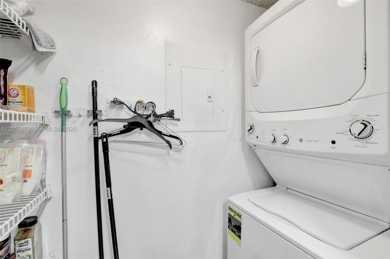 9999 Summerbreeze Dr, Unit 808, Sunrise, FL 33322 Photo