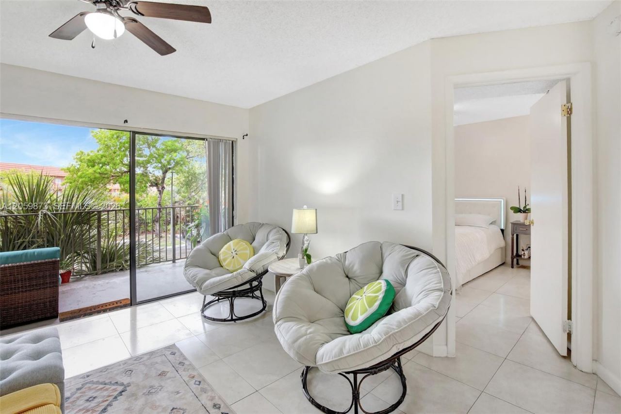 9999 Summerbreeze Dr, Unit 808, Sunrise, FL 33322 Photo