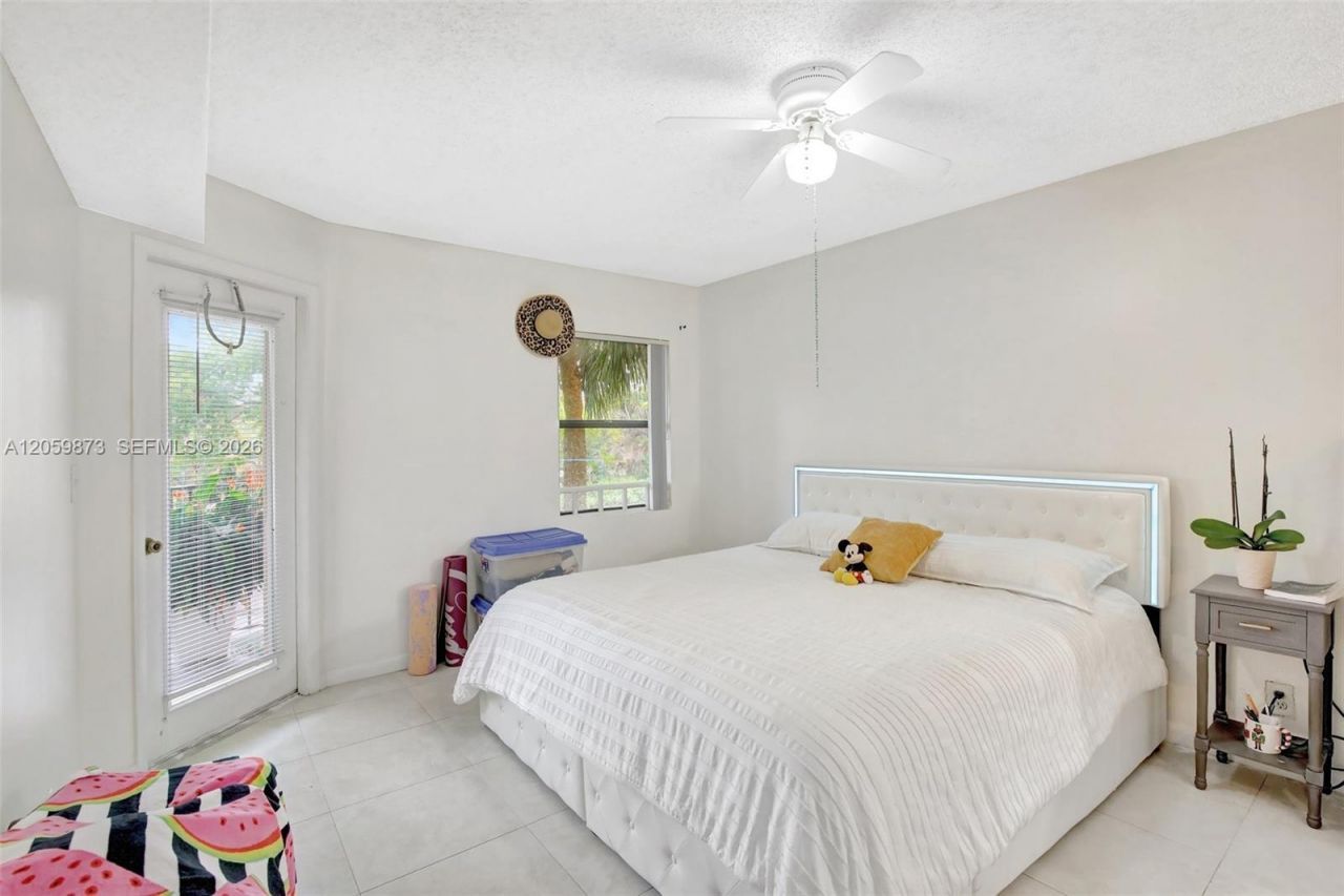 9999 Summerbreeze Dr, Unit 808, Sunrise, FL 33322 Photo