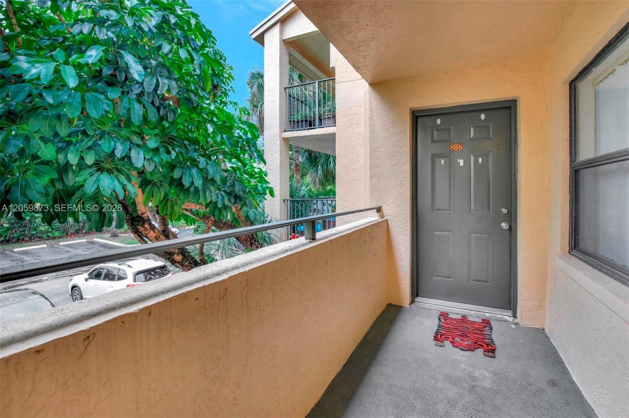 9999 Summerbreeze Dr, Unit 808, Sunrise, FL 33322 Photo