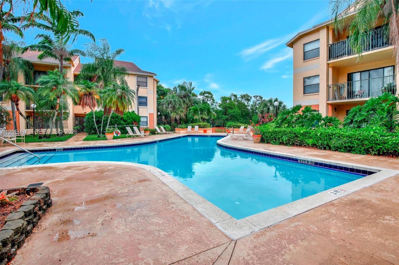 9999 Summerbreeze Dr, Unit 808, Sunrise, FL 33322 Photo
