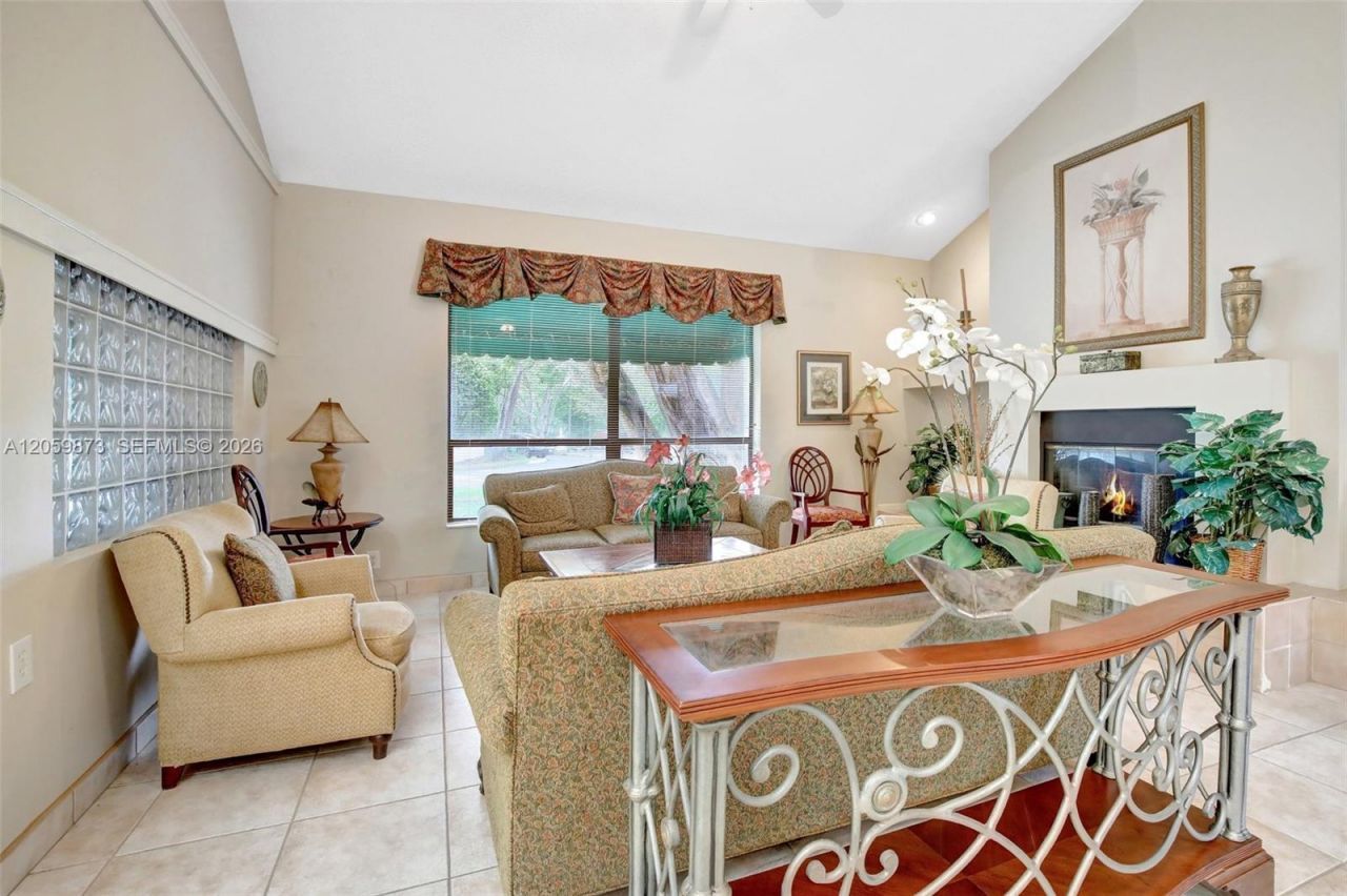 9999 Summerbreeze Dr, Unit 808, Sunrise, FL 33322 Photo