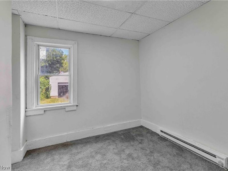 7408 Wentworth Avenue, Cleveland, OH 44102 Photo 12