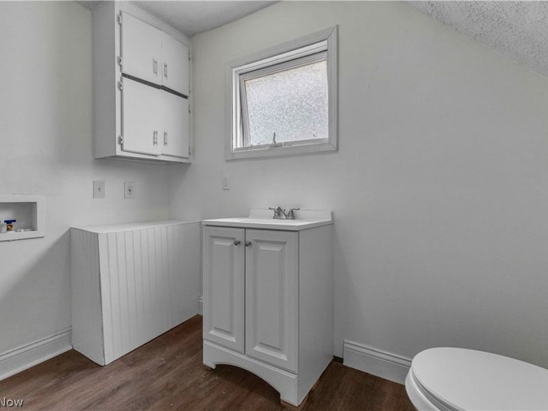 7408 Wentworth Avenue, Cleveland, OH 44102 Photo 16