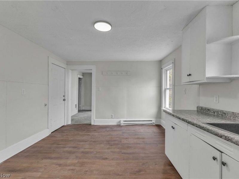 7408 Wentworth Avenue, Cleveland, OH 44102 Photo 24