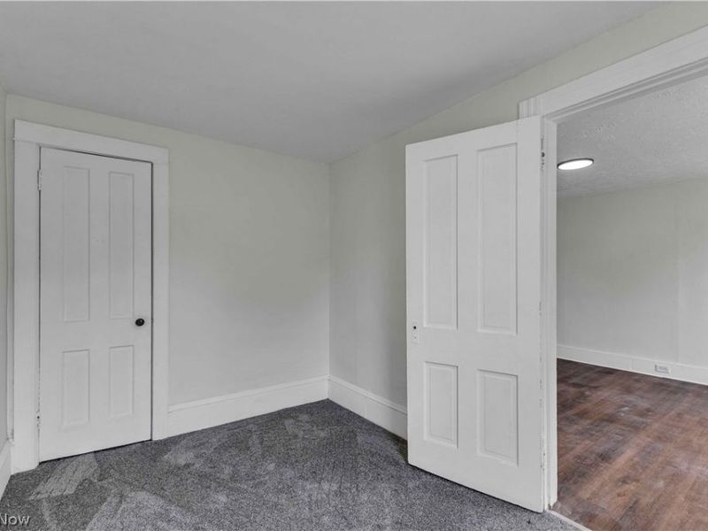 7408 Wentworth Avenue, Cleveland, OH 44102 Photo 28