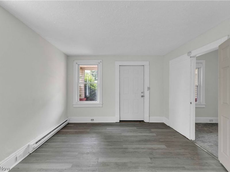 7408 Wentworth Avenue, Cleveland, OH 44102 Photo 7