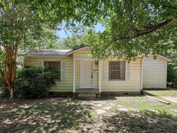 1703 Alegria RD, Austin, TX 78757