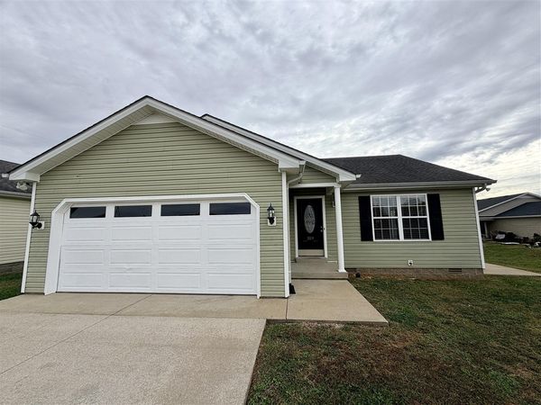 319 Sandy Court , Bowling Green, KY 42101