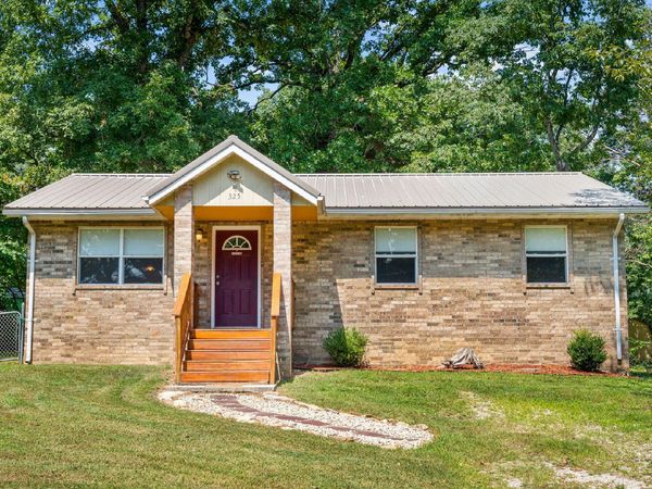 325 Red Bud Lane , Forsyth, MO 65653