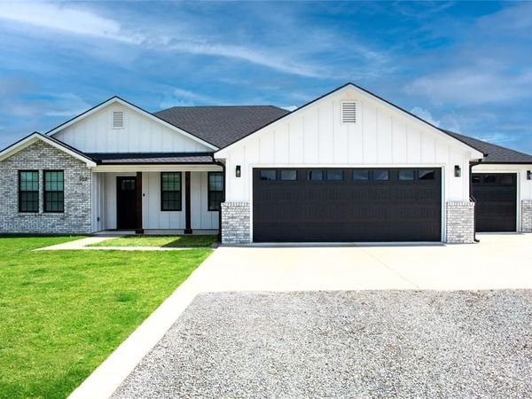 352 Private Road, Unit 36009, Honey Grove, TX 75446