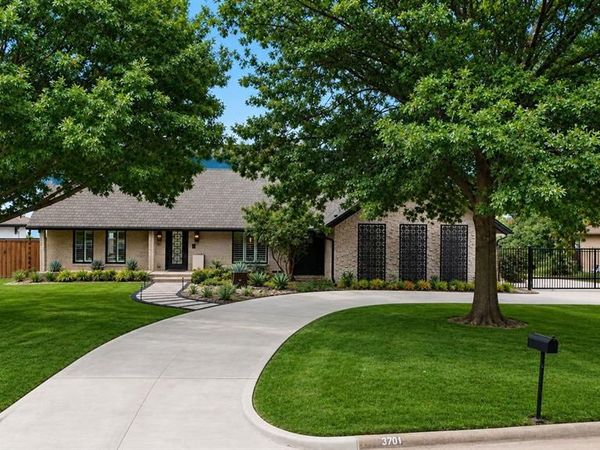 3204 Bouvier Street, Rowlett, TX 75088
