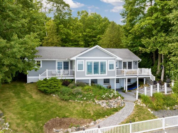 705 Nanagosa Trail S, Suttons Bay, MI 49682