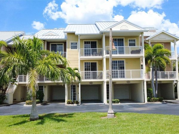 3259 MANGROVE POINT DRIVE , RUSKIN, FL 33570