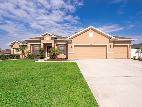 700 ELKHORN FERN LANE , DELAND, FL 32720