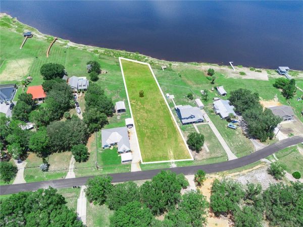 860 KEEN ROAD , FROSTPROOF, FL 33843