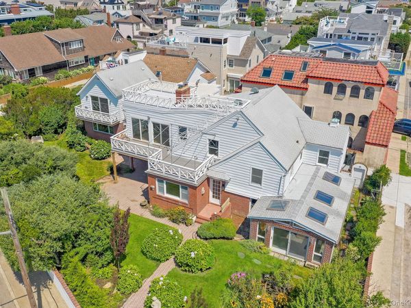 12 Ocean Boulevard, Point Lookout, NY 11569
