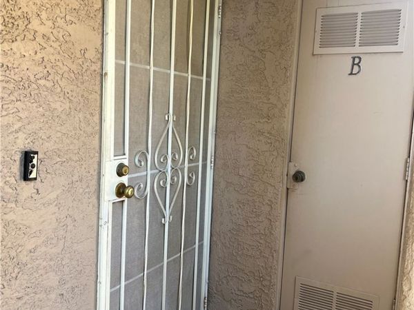 5576 W Rochelle Avenue, Unit 25B, Las Vegas, NV 89103