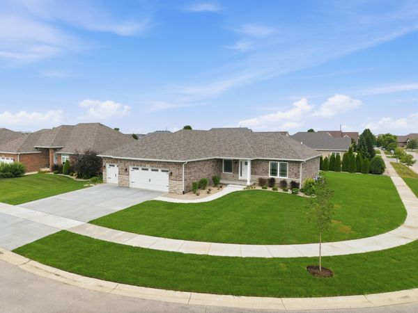 9262 W 106th Place , St. John, IN 46373