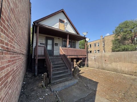 Main Photo