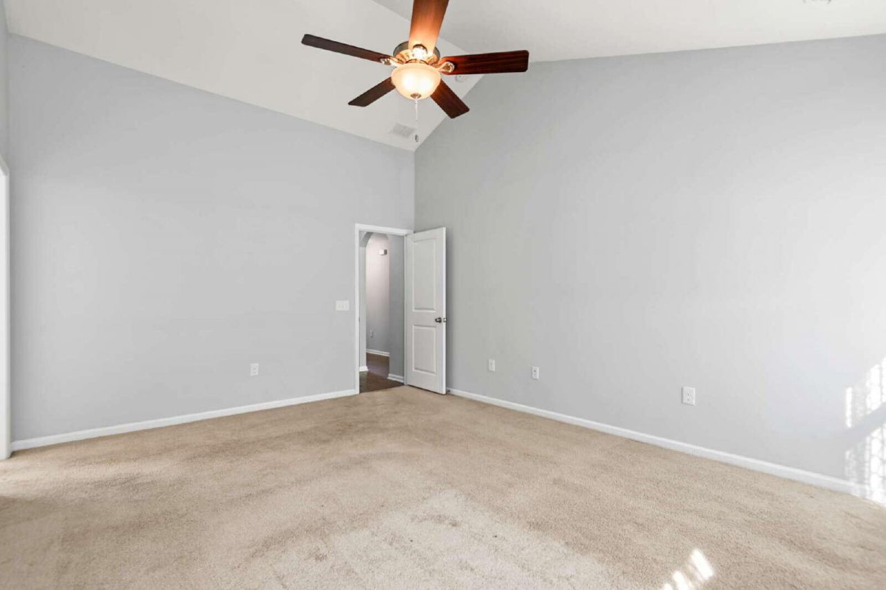 3368 Kinross Court Photo 13