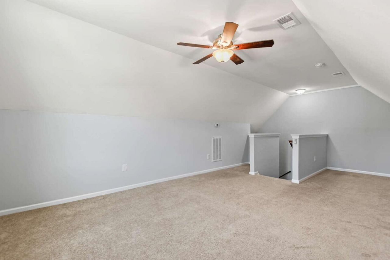 3368 Kinross Court Photo 16