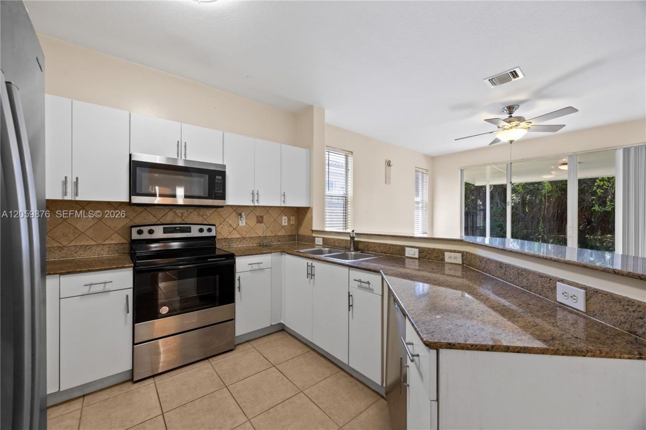 10770 SW 245th St, Unit 10770, Homestead, FL 33032 Photo