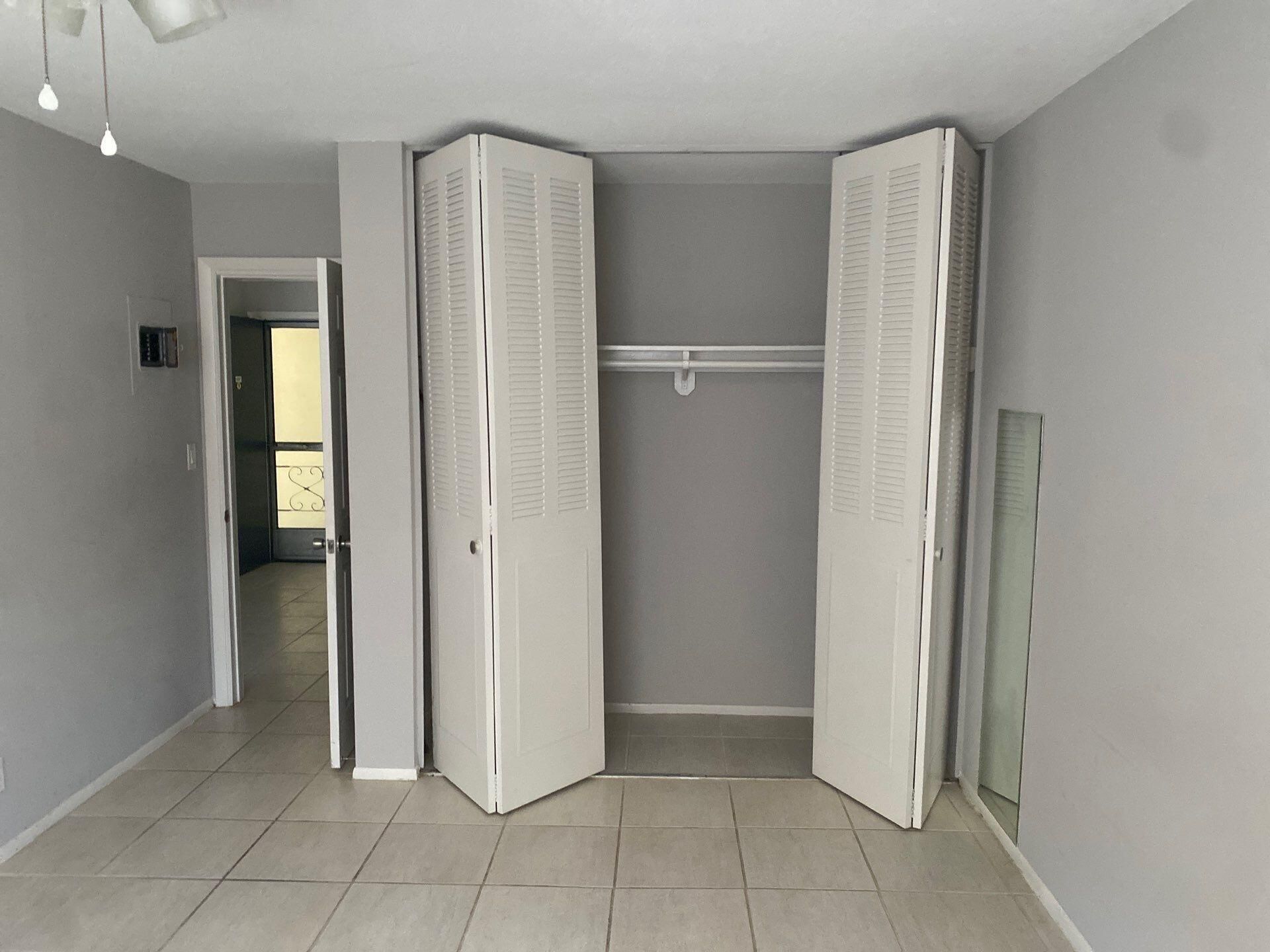 1150 E Sample Road, Unit 207, Pompano Beach, FL 33064 Photo
