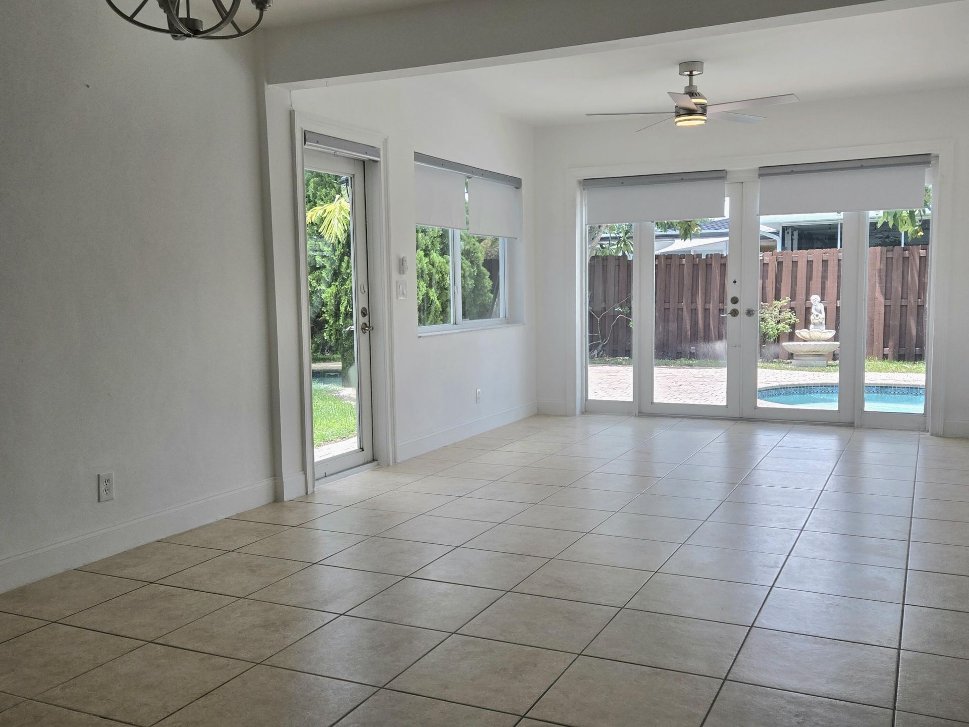 806 N 31st Court, Hollywood, FL 33021 Photo