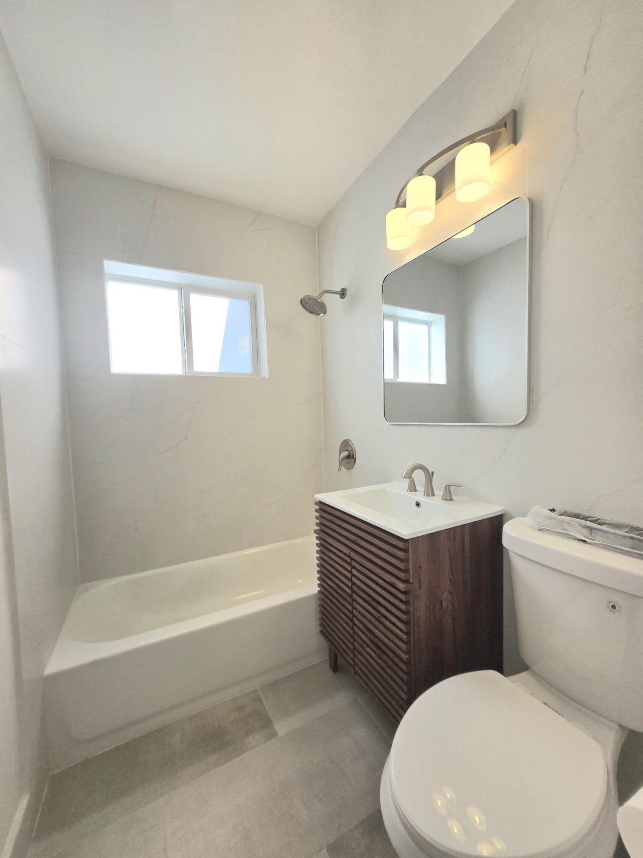 806 N 31st Court, Hollywood, FL 33021 Photo
