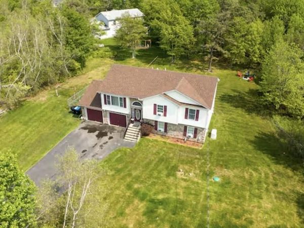 449 CLEARVIEW DRIVE, LONG POND, PA 18334