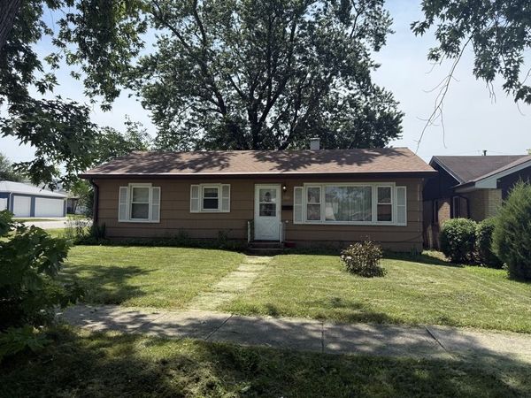7301 W 113th Street , Worth, IL 60482